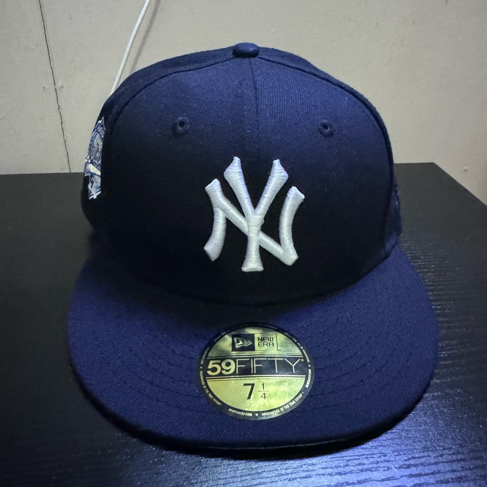 New Era Dark Blue NY Yankees 59FIFTY Cap